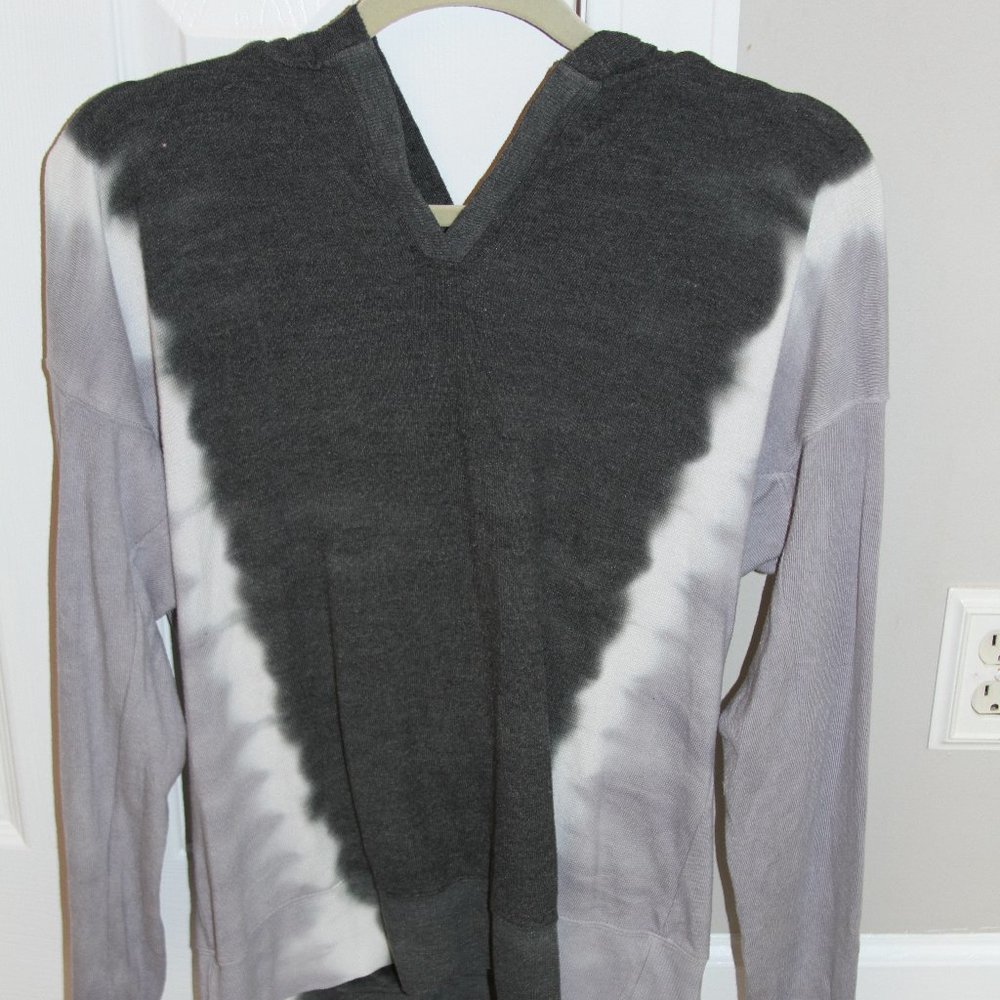 Women Pull Over Sweater - Pink Lotus - XL